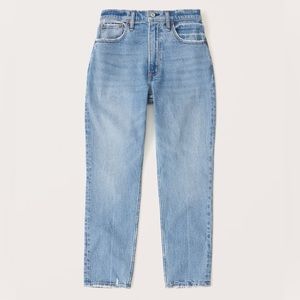 Abercrombie 80’s High Rise Mom Jeans 4/27L